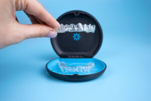 picture of clear teeth straightening aligners in a protective case